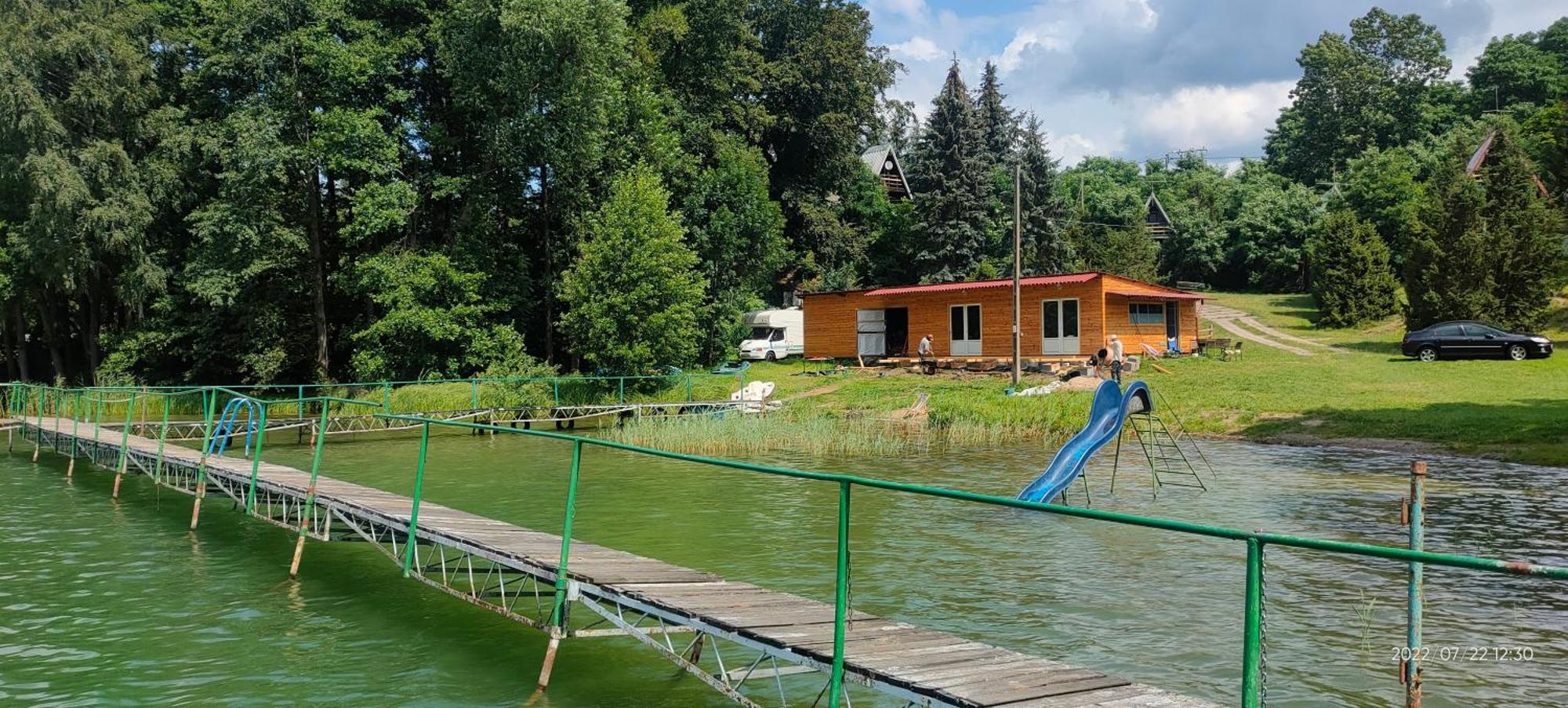 Domki Nad Jeziorem I Pod Lasem Villa Zdbice Exterior foto